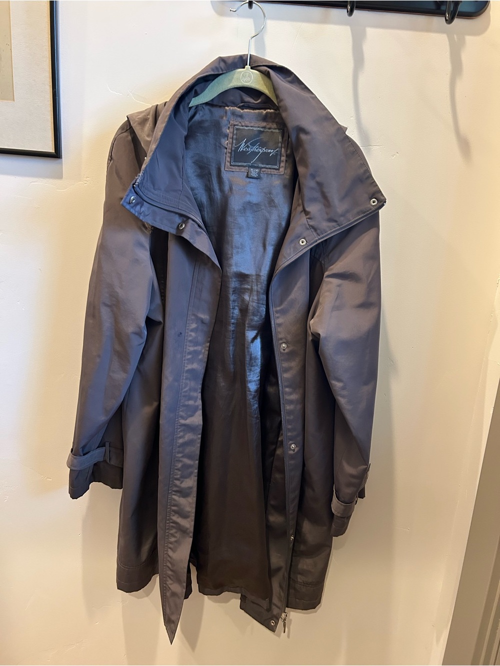 Weatherproof women’s Trench Coat in taupe.